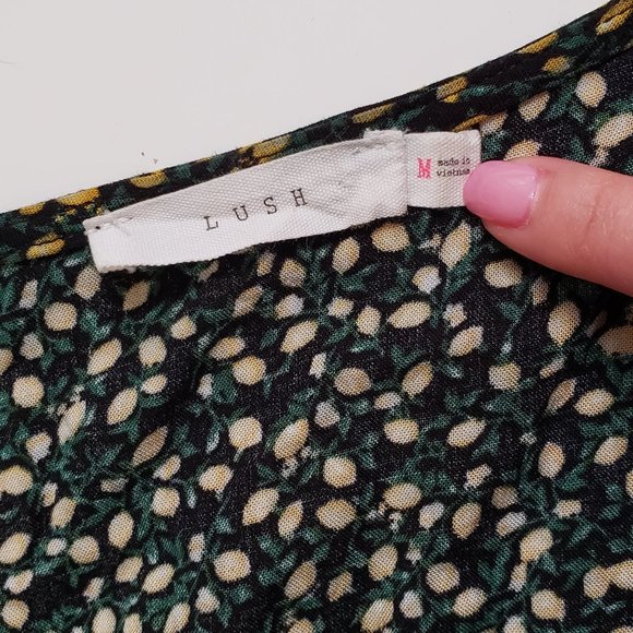 Lemon Print Button Up Mini Dress with Pock… - Picture 3 of 8